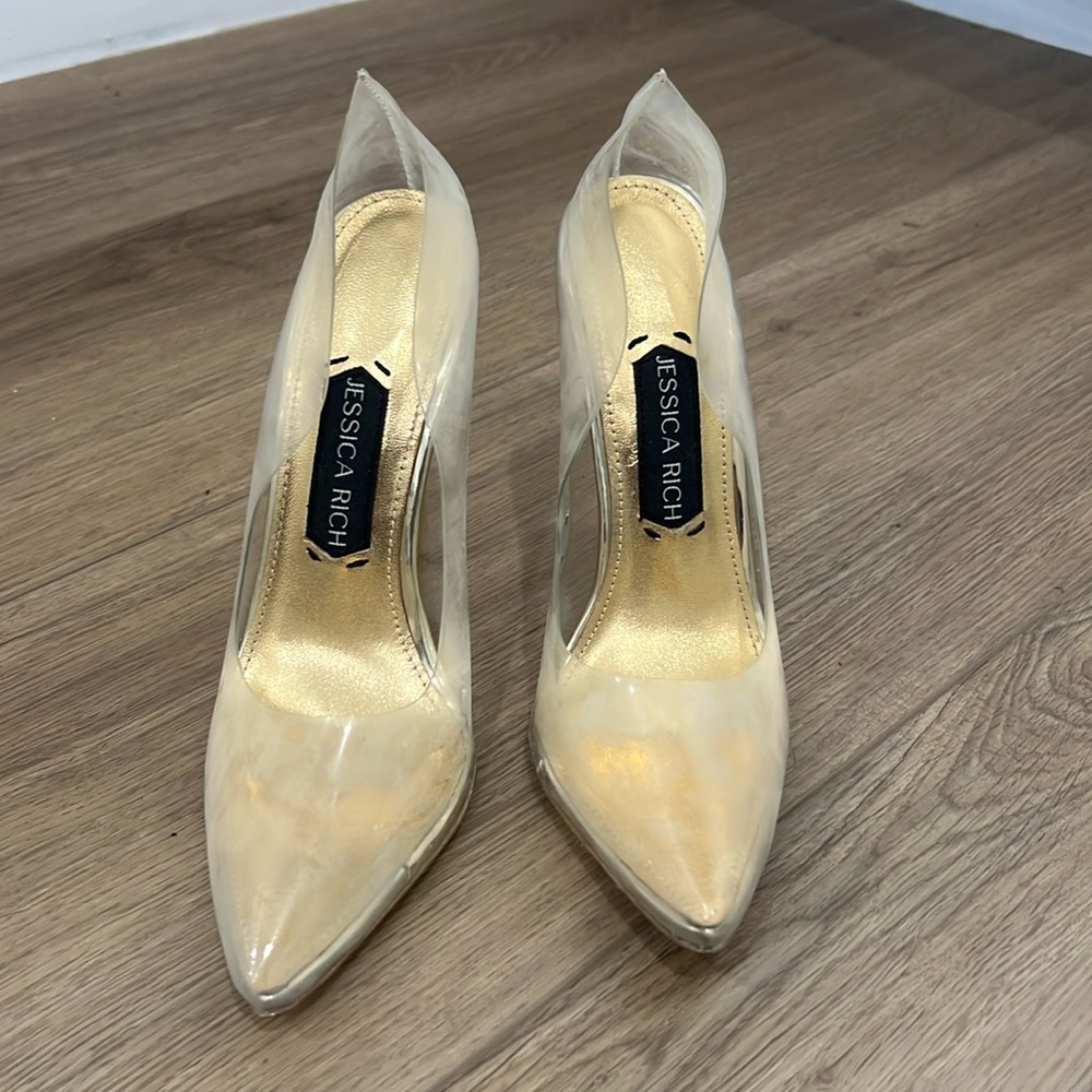 Clear pumps 
High heel